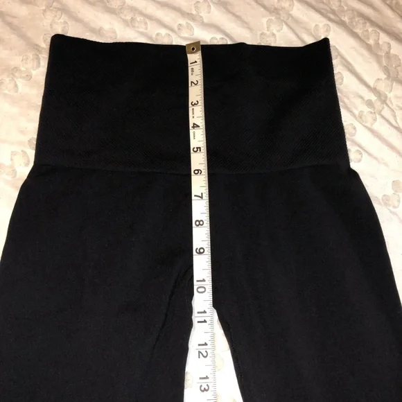NWOT! Assets by Spanx! Full length, high rise leggings - Picture 4 of 5